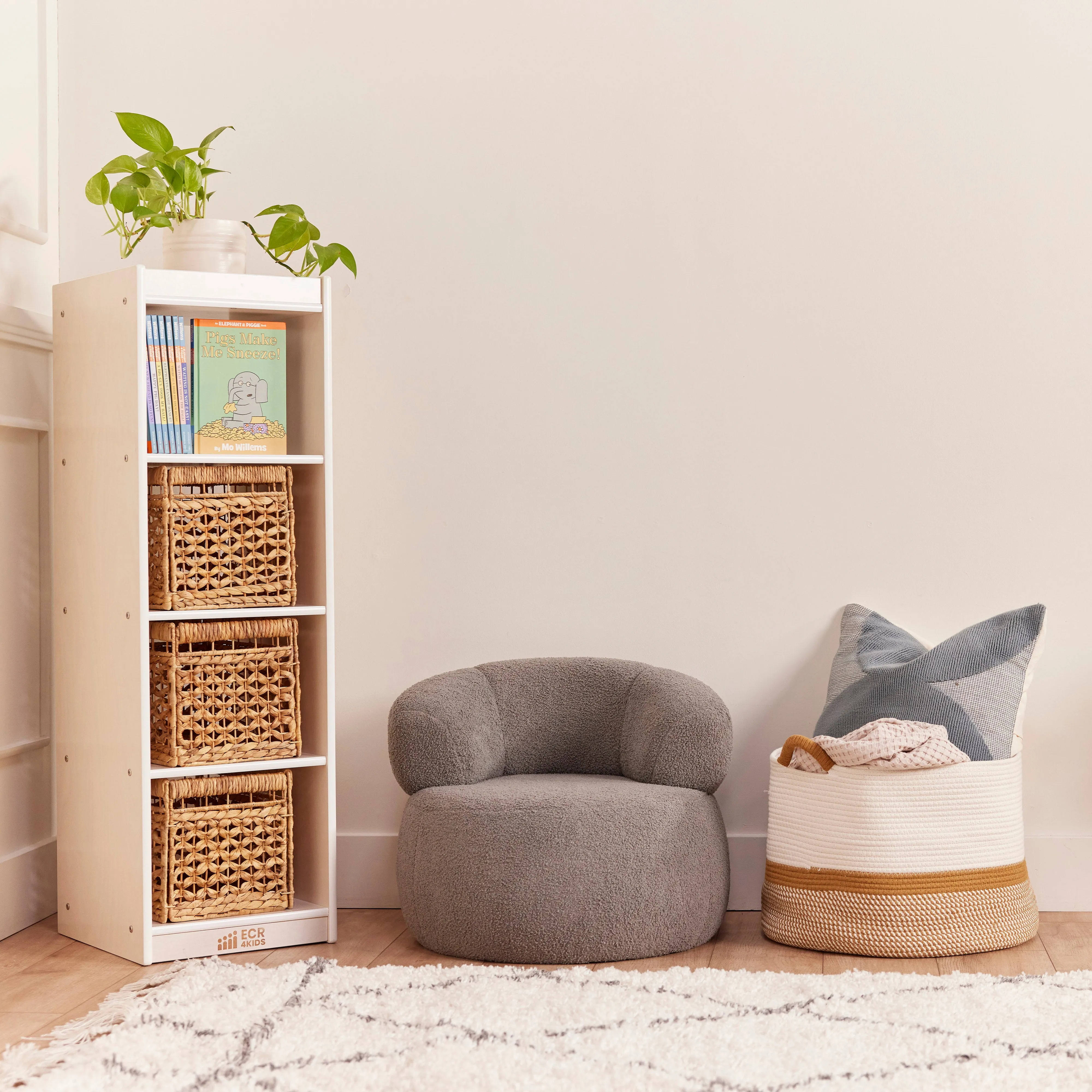 4-Cube Vertical Storage Cabinet, Display Shelf