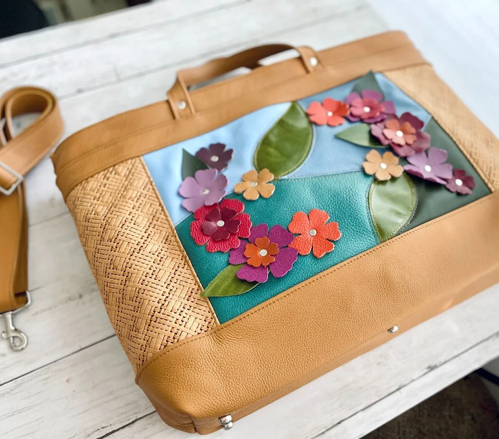 Archive Plus in Patchwork, Blossoms, Raffia, Camel
