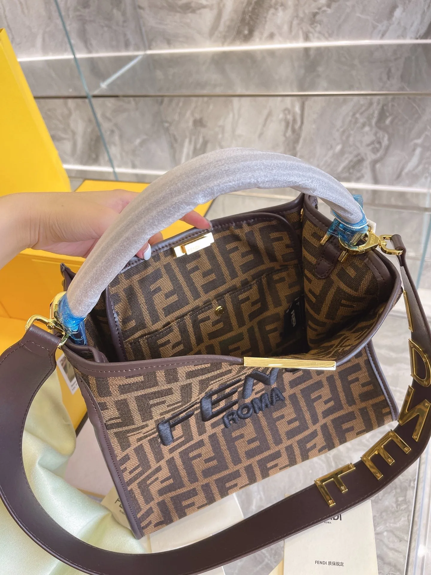 Designer Handbags FD 221