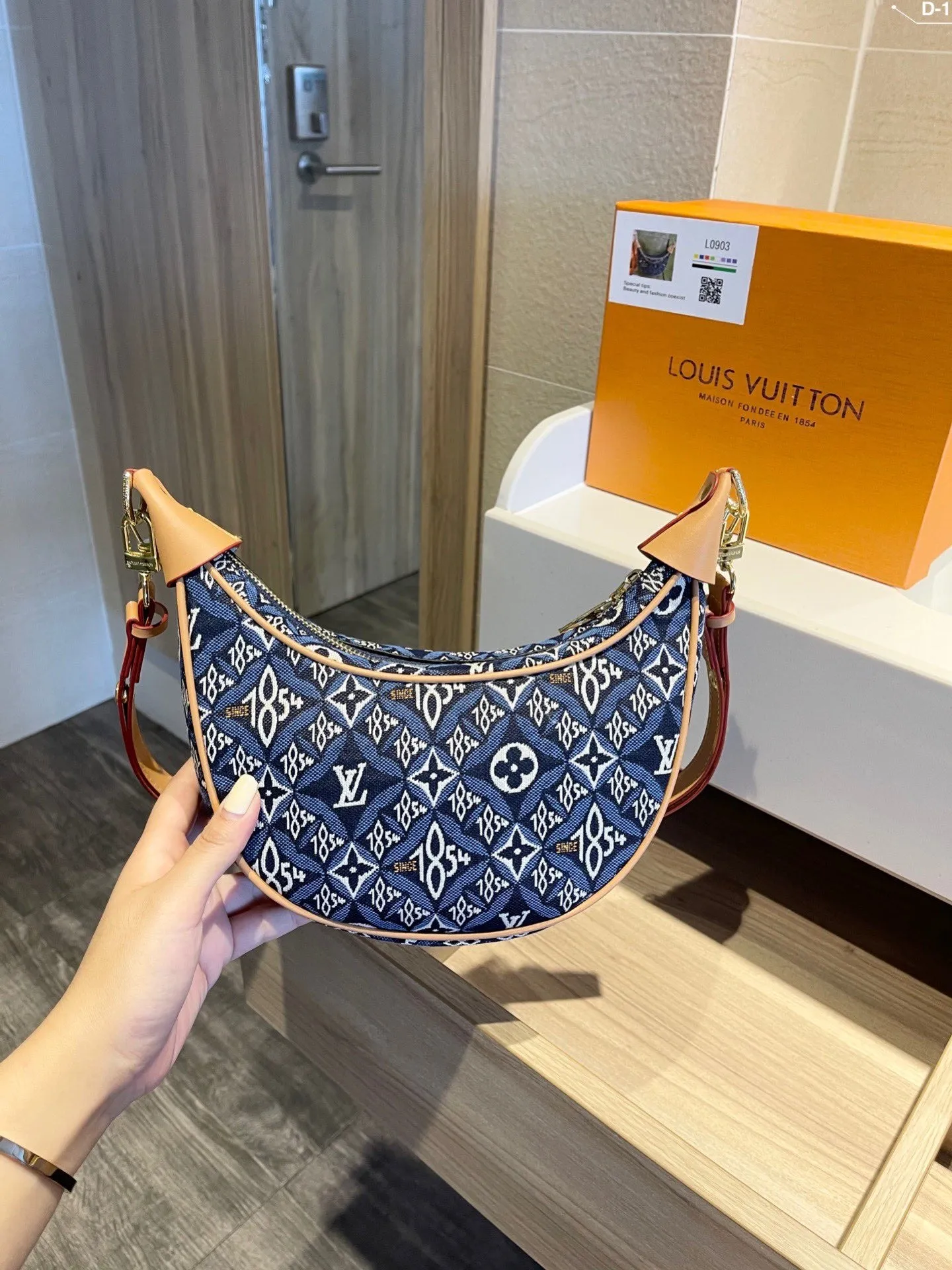 Designer Handbags LN 492