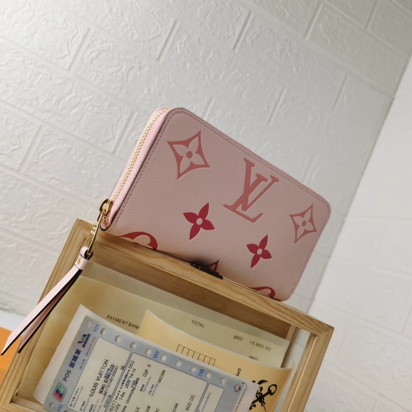 Designer Wallet LN 108