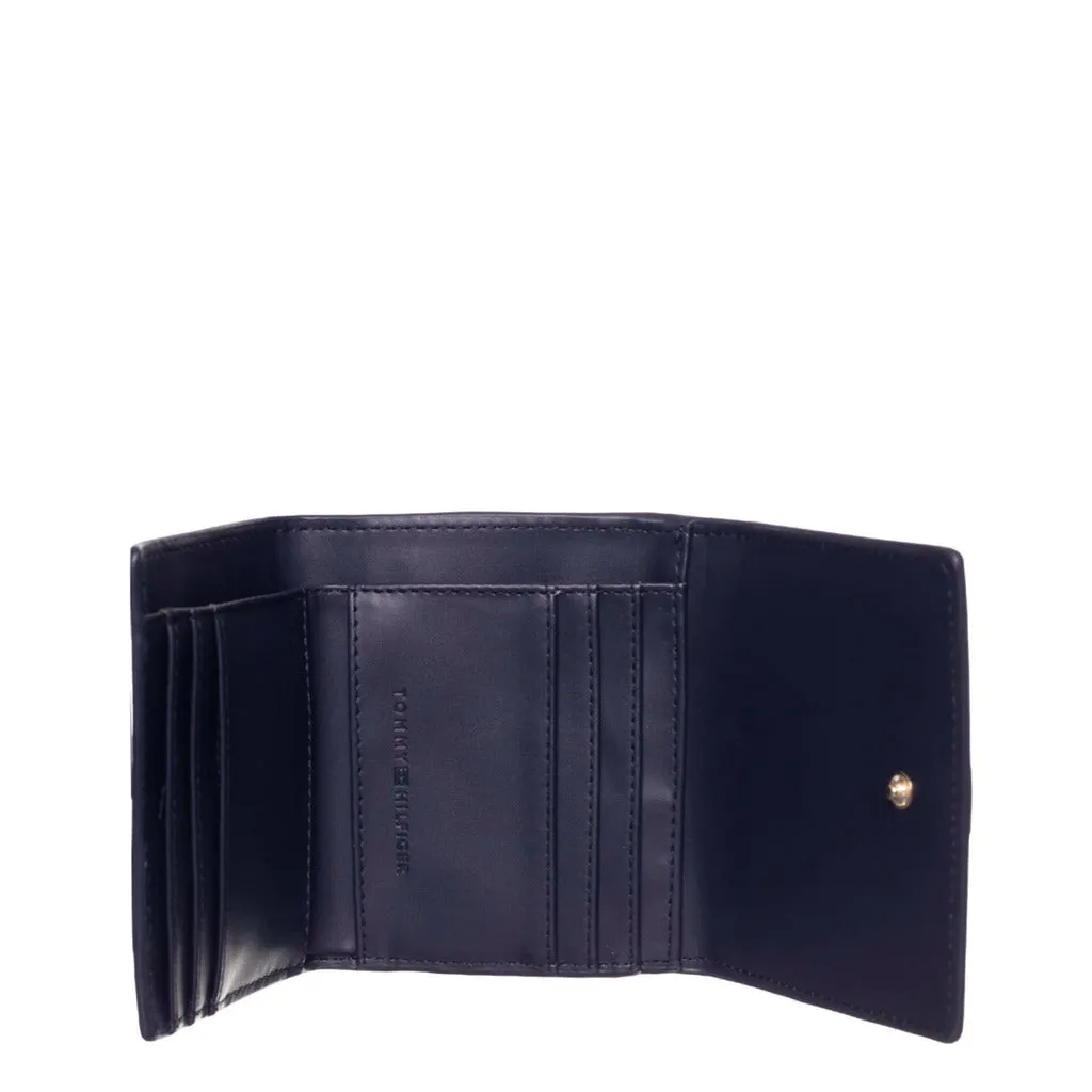 Exquisite Synthethic Leather Wallet with Metallic Fastening