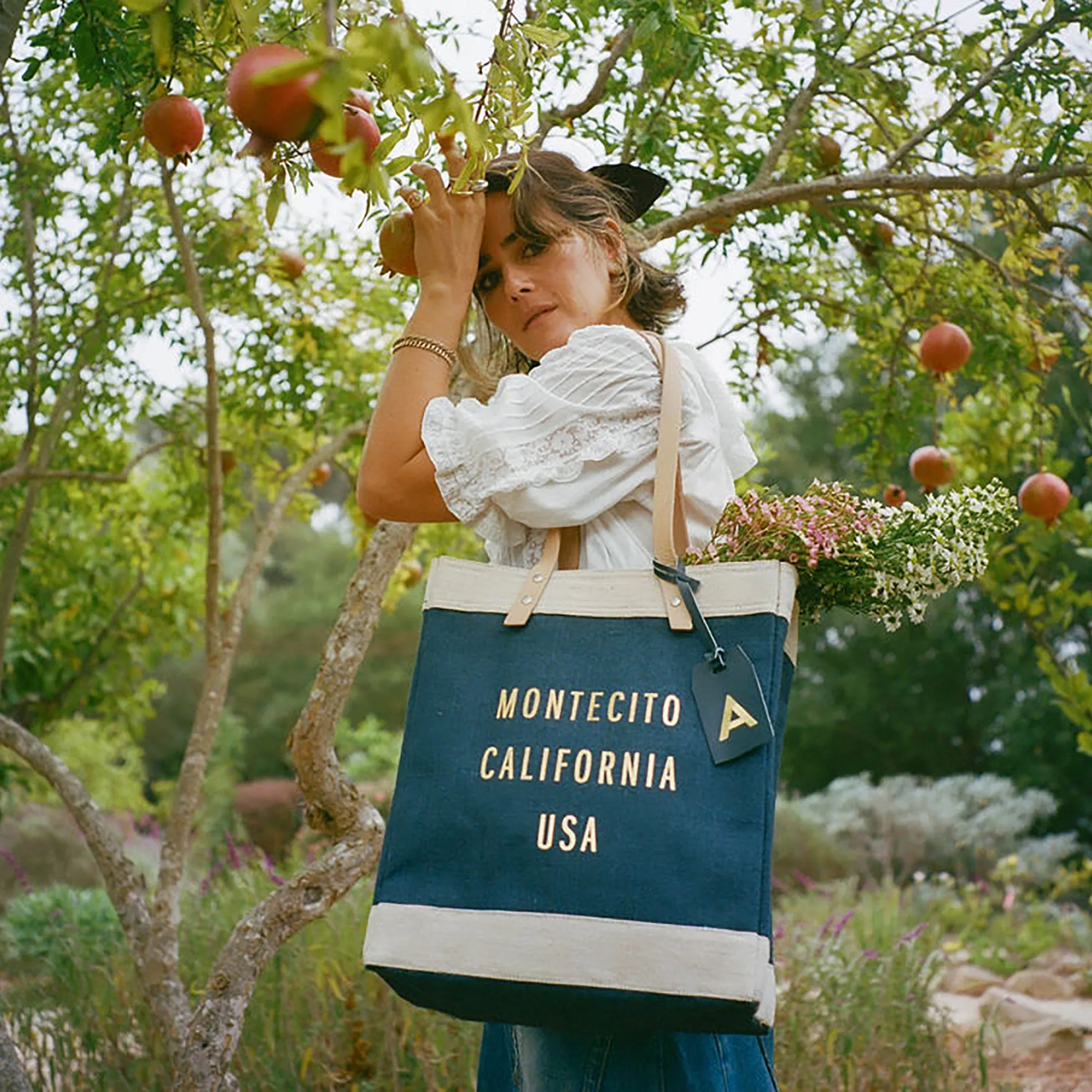 Market Tote in Navy Gold Foil