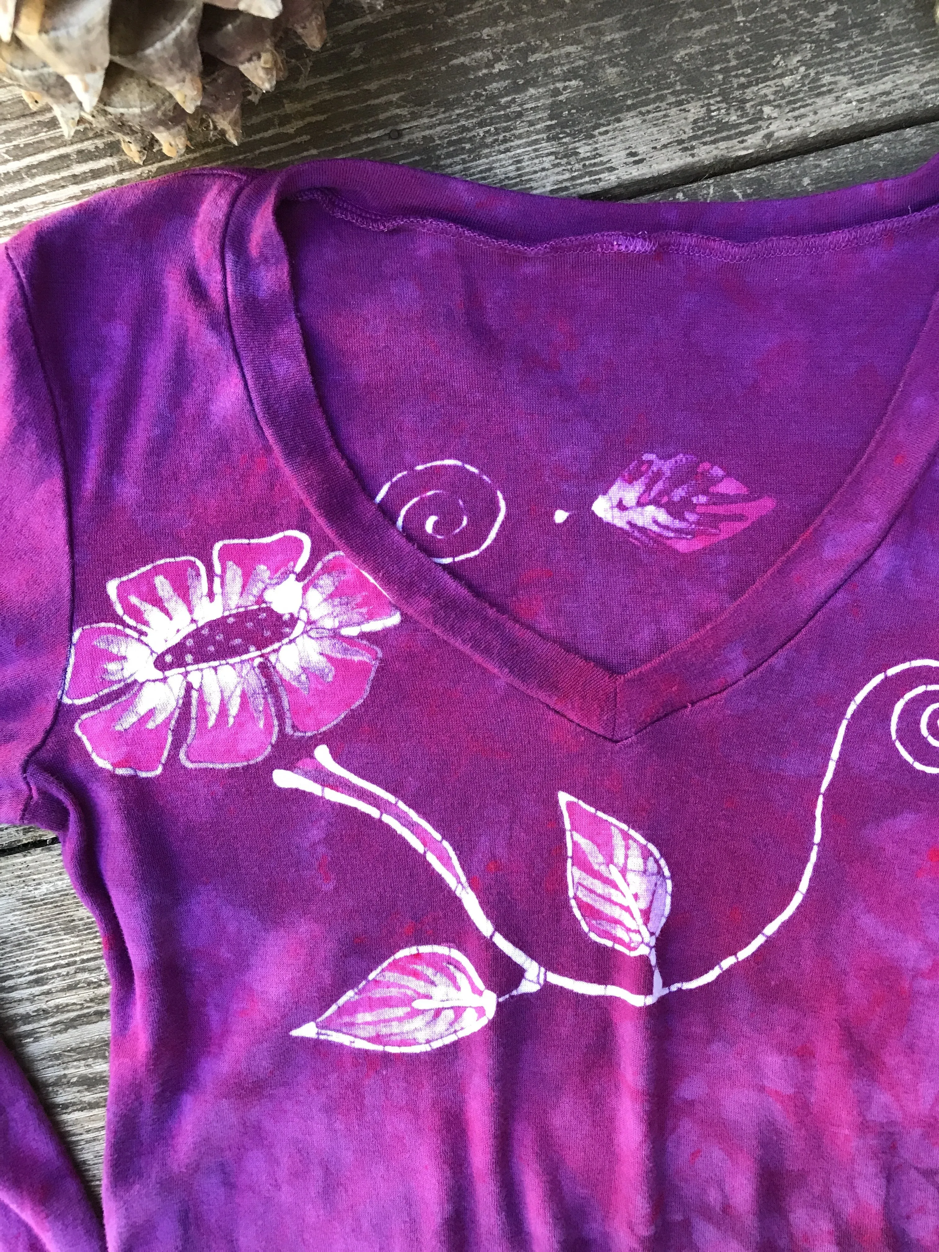 Mysterious Rose In Passionate Pink Long Sleeve Batik Top