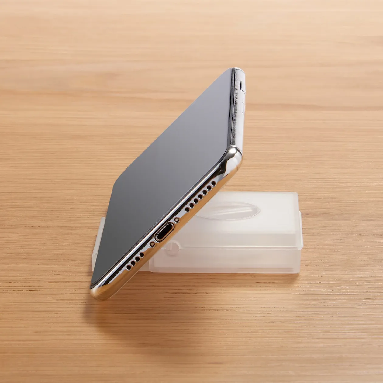 Polypropylene Cable Case With Stand - Clear