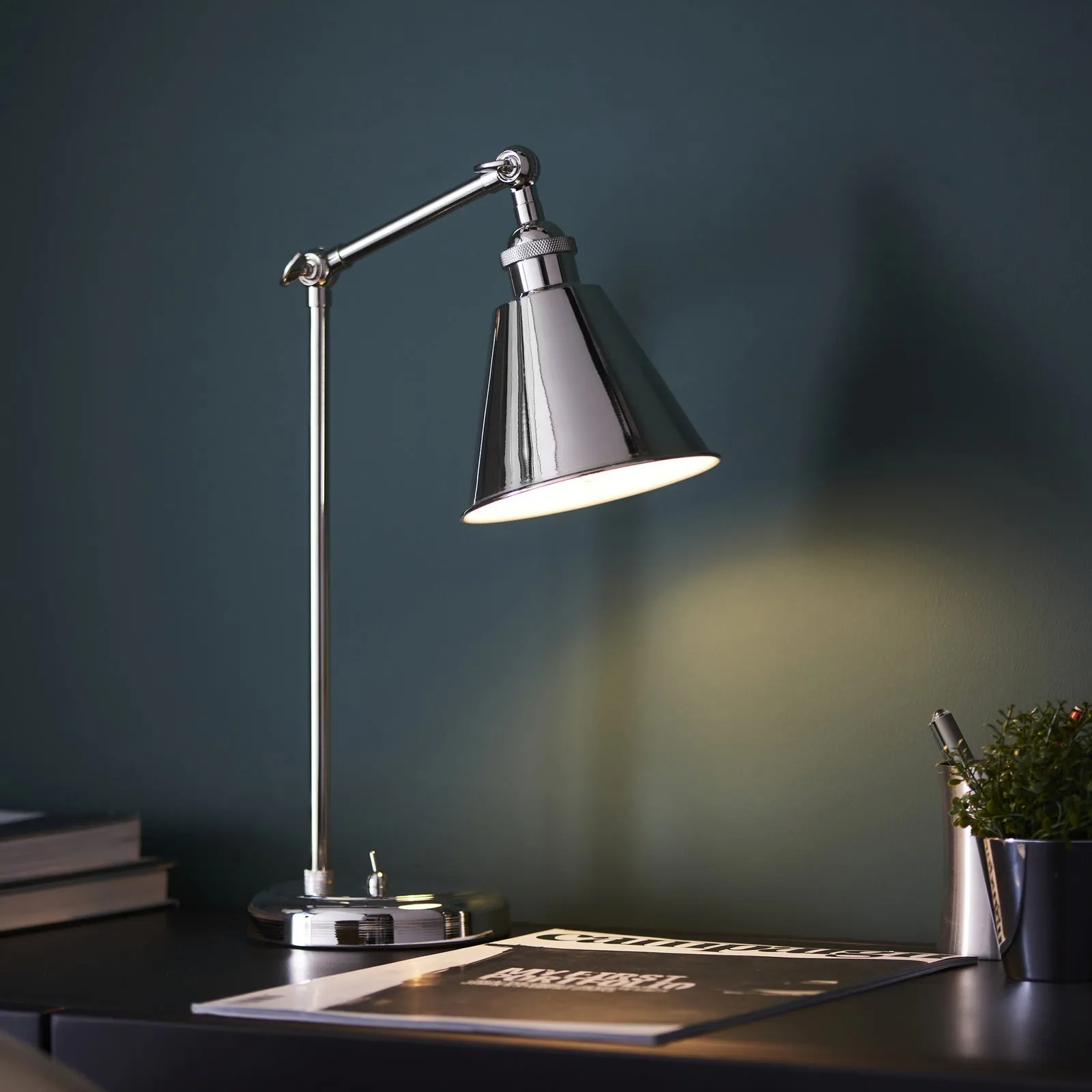 Zolia Table